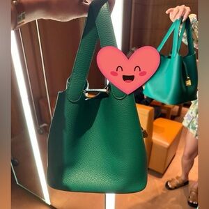 ❌SOLD ❌Hermes Picotin size 22